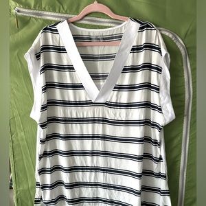 Perfect for Spring & Summer White &Navy Blue Tunic